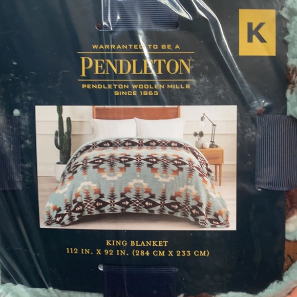 Pendleton King Size Blanket Sherpa Fleece Blue & Brown Multi Color NEW - Picture 4 of 8